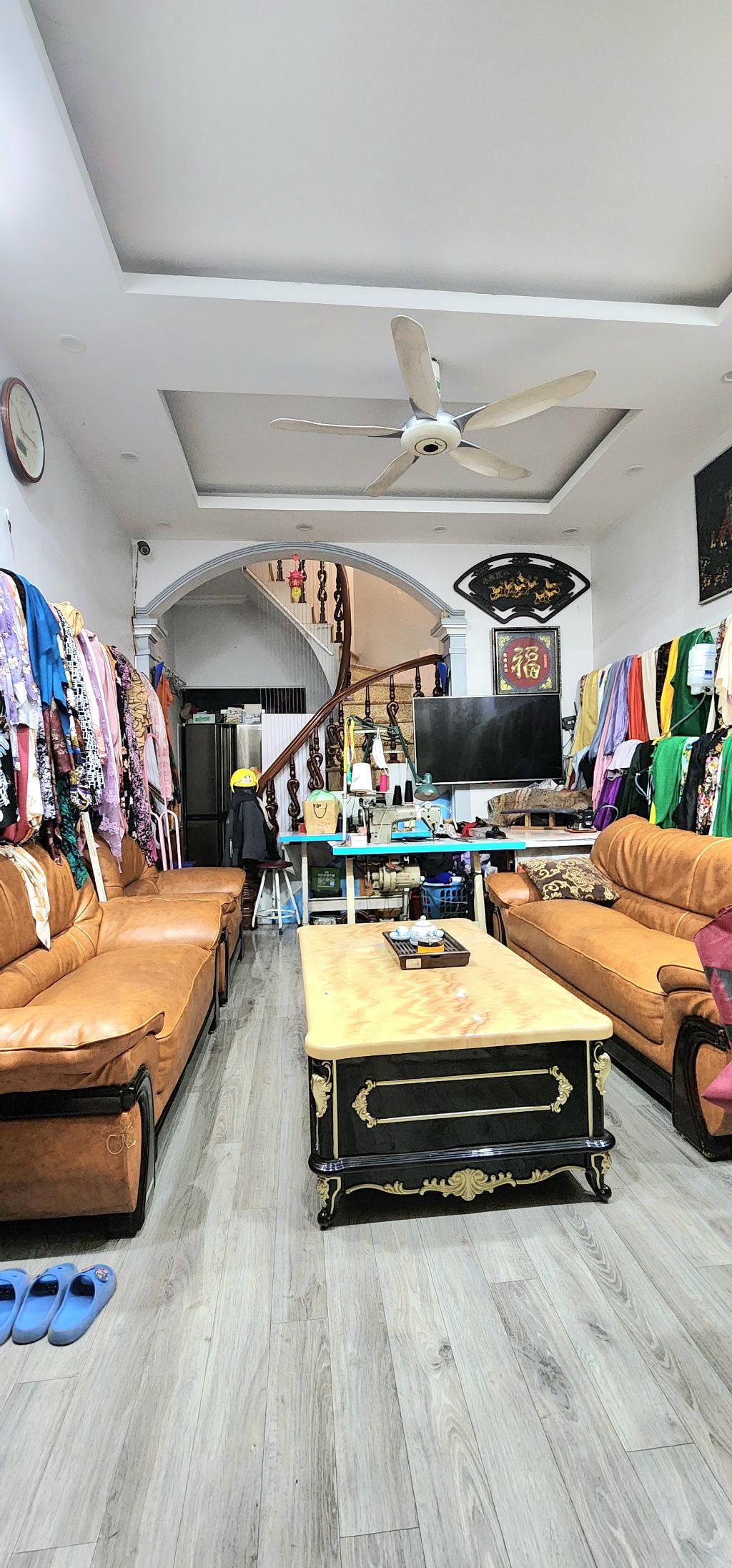 Bán nhà  Định Công, Thịnh Liệt, Hoàng Mai, Siêu đẹp, 28m2, 8 tỷ