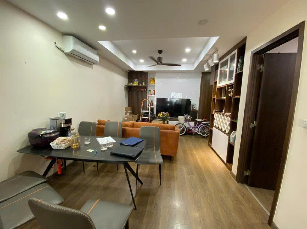 Bán căn hộ chung cư Tháp A OSAKACOMPLEX Ngọc Hồi, Thanh Trì, Siêu đẹp, 75.9m2, 4.3 tỷ