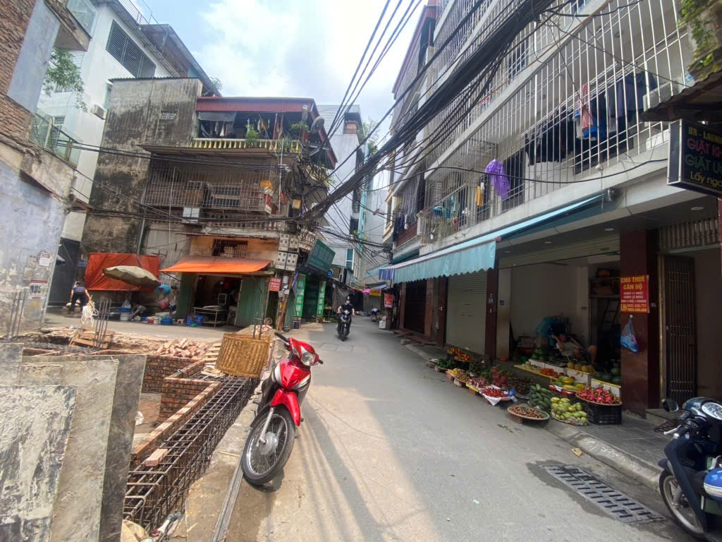Bán nhà Nguyễn Ngọc Vũ, Cầu Giấy, siêu đẹp, 54.4m2, 25 tỷ