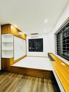 Bán căn hộ chung cư CT5 Bắc Linh Đàm, Siêu rẻ, 78m2, 4.79 tỷ
