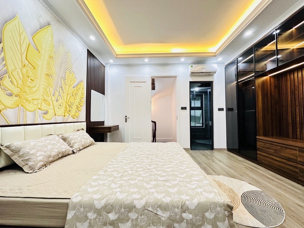 MỸ ĐÌNH-Ô TÔ ĐỖ CỬA-NGÕ THÔNG KINH DOANH-45M2-5TẦNG-NHỈNH 14TỶ