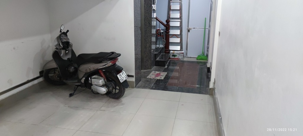 Bán Nhà -Trần Bình-7Tầng Thang Máy-Ô Tô Ngủ Nhà-Giá 14Tỷ