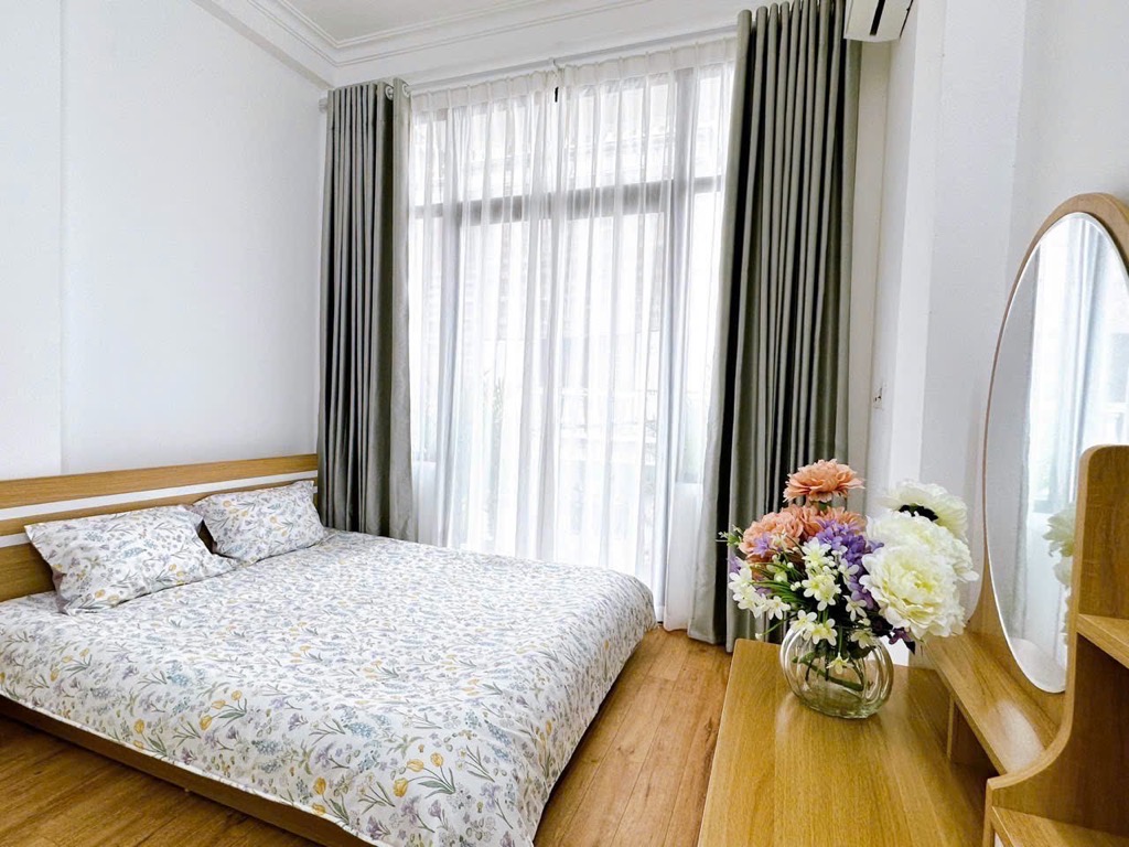 Bán Nhà -Mỹ Đình-43M2-Mt4.2M-9Phòng Khép Kín-Giá 8.45Tỷ