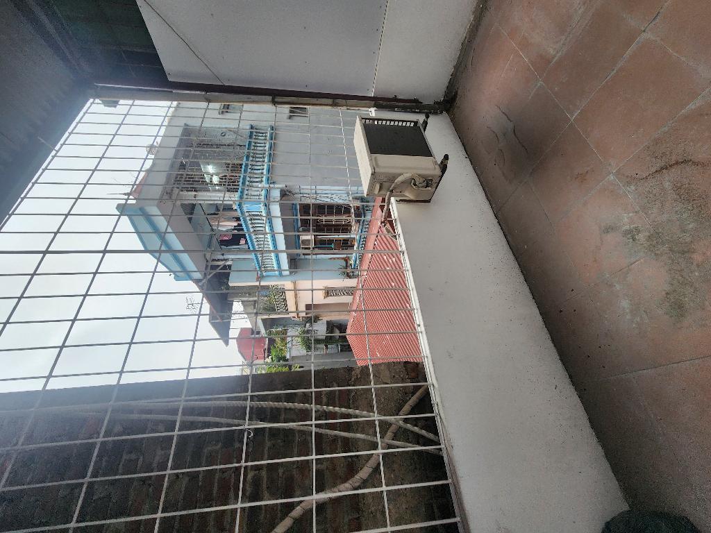 ĐỘI CẤN-4 TẦNG 2 NGỦ GẦN MẶT PHỐ-3,9 TỶ