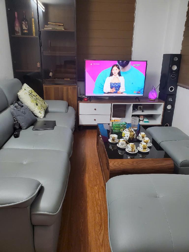 HOÀNG HOA THÁM-LÔ GÓC 6 TẦNG GẦN OTO-20m2-4,5 TỶ