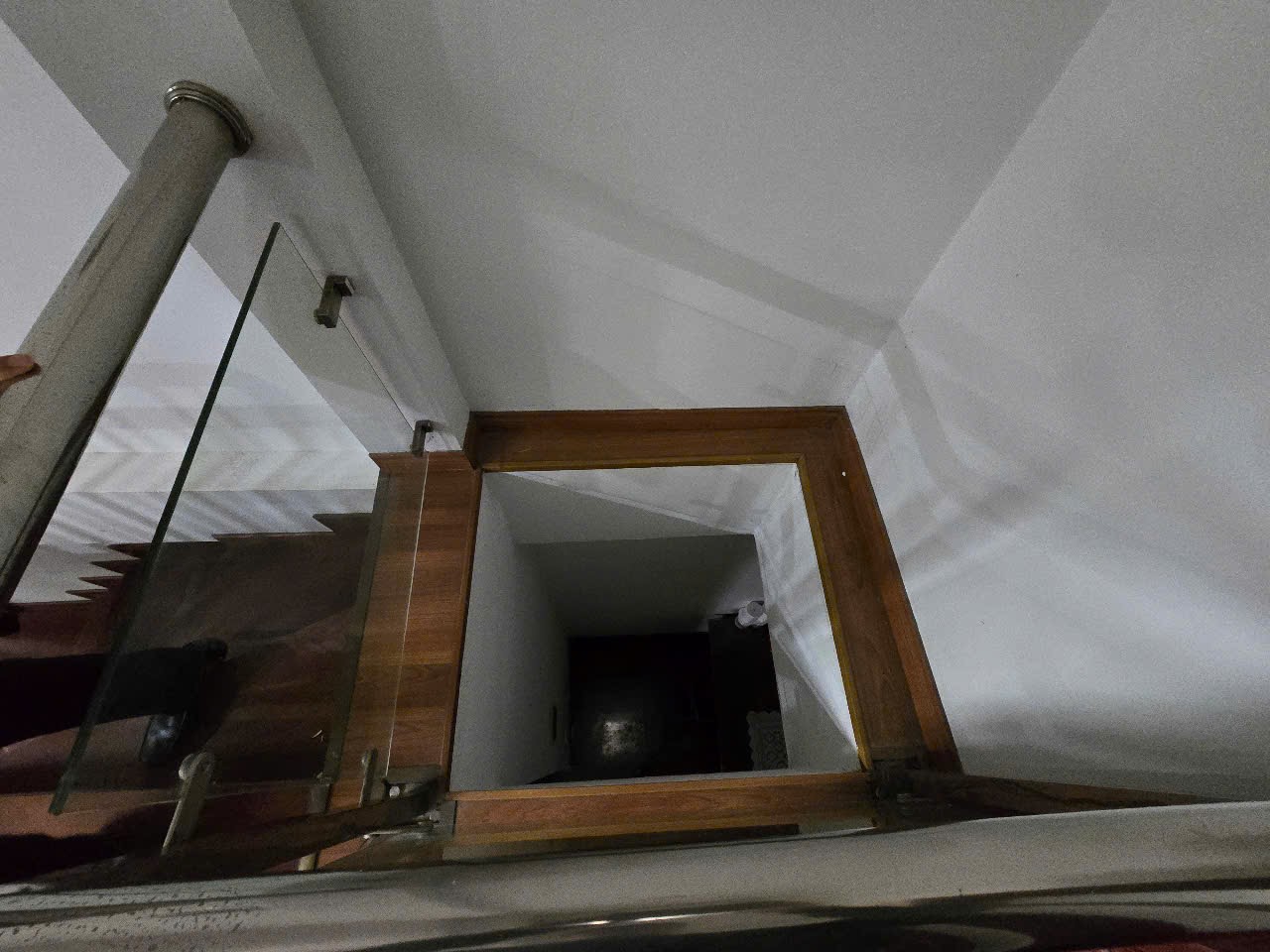 AN DƯƠNG VƯƠNG-OTO DỪNG TRÁNH ĐỖ NGỦ TRONG NHÀ-60M²-12,7 TỶ