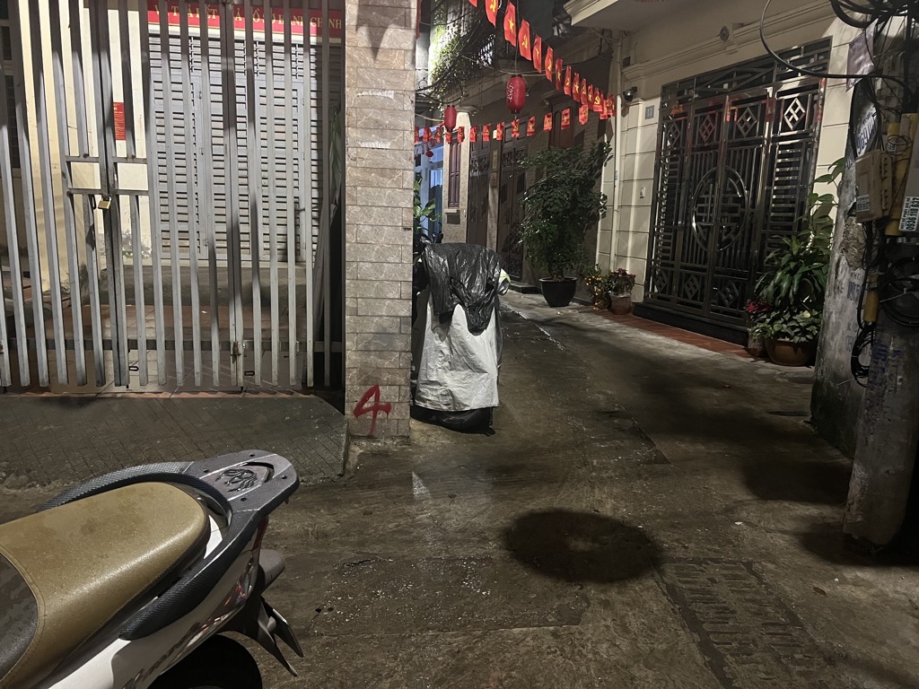 ĐỘI CẤN-30M RA PHỐ-2 MẶT NGÕ 3 MẶT THOÁNG-40M²-8,05 TỶ