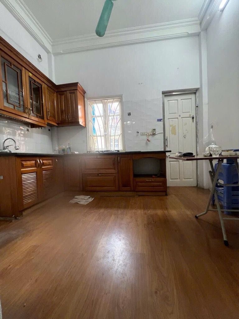 ĐỘI CẤN-30M RA PHỐ-2 MẶT NGÕ 3 MẶT THOÁNG-40M²-8,05 TỶ