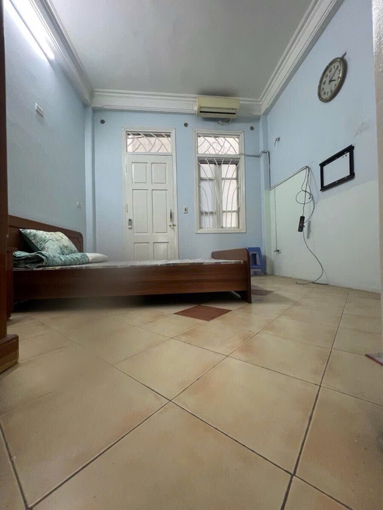 ĐỘI CẤN-30M RA PHỐ-2 MẶT NGÕ 3 MẶT THOÁNG-40M²-8,05 TỶ