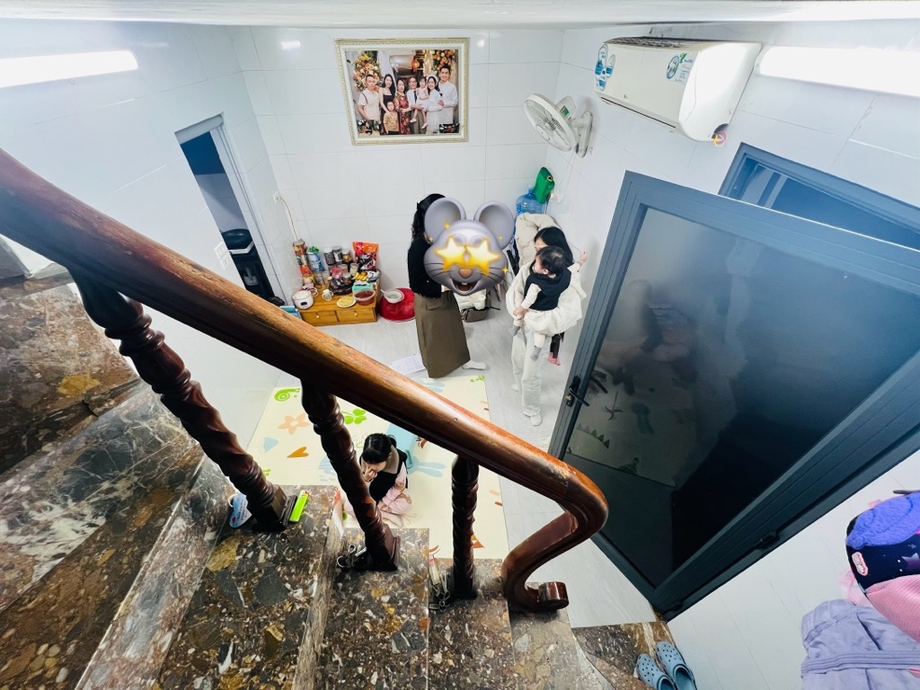 THỤY KHUÊ-NHÀ DÂN XÂY-NGÕ NÔNG GẦN HỒ TÂY-18M²-4,3 TỶ