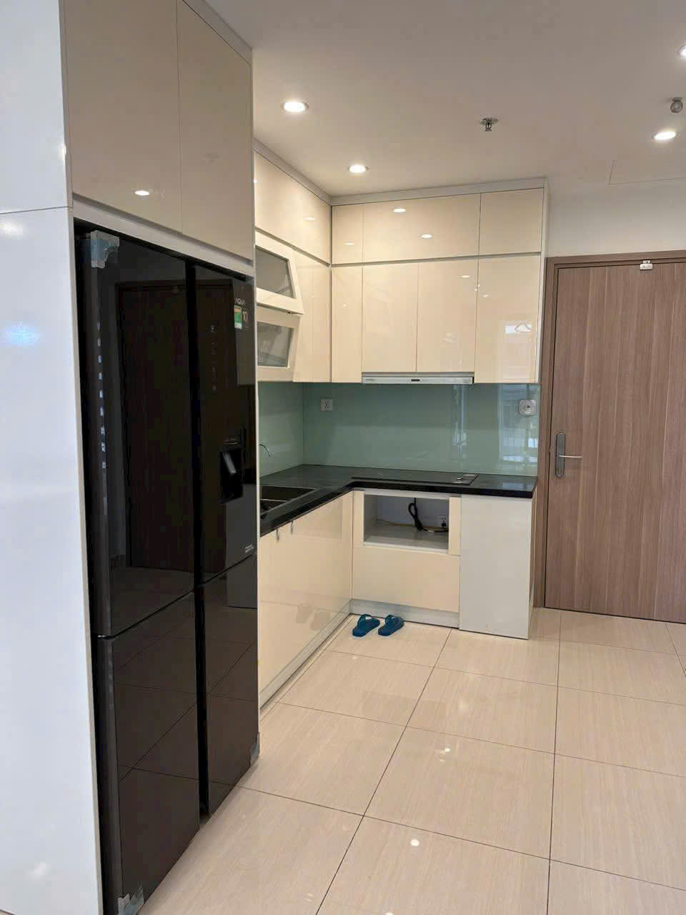 bán nhà gemek2 full nội thất diên tích 66m giá 3,4 tỷ