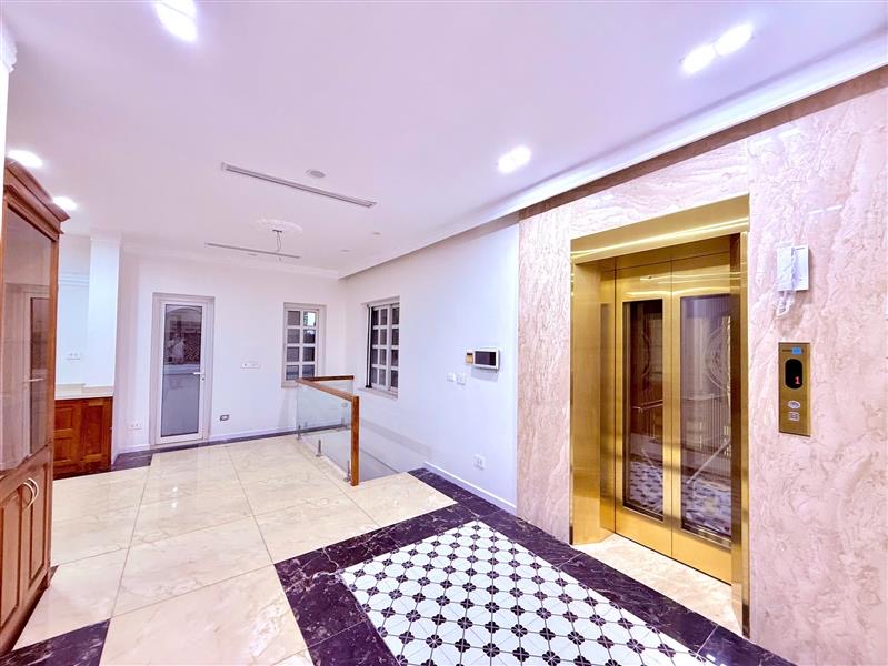 Biệt thự nhà vườn Quan Nhân Thanh Xuân, 141m2, 70 tỷ