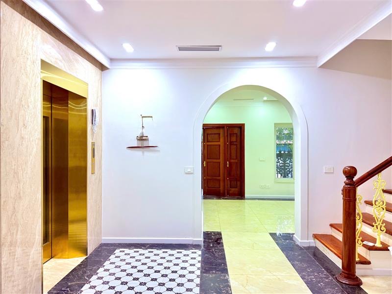 Biệt thự nhà vườn Quan Nhân Thanh Xuân, 141m2, 70 tỷ