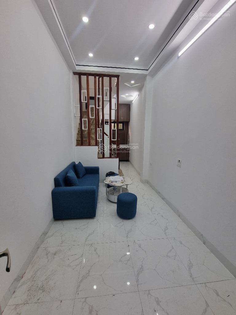 Bán nhà trung tâm quận Hai Bà Trưng, mặt ngõ to, kinh doanh, 28m, 5x tỷ