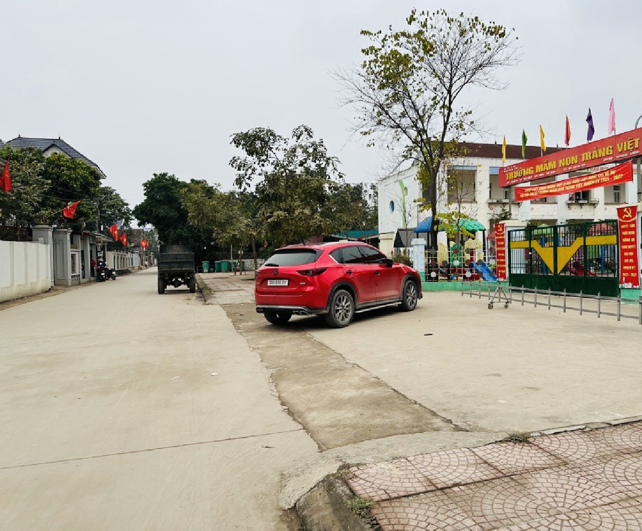 MẢNH ĐẤT VUÔNG VẮN – NỞ HẬU – VỊ TRÍ “KIM CƯƠNG” GIỮA TRÁNG VIỆT, MÊ LINH