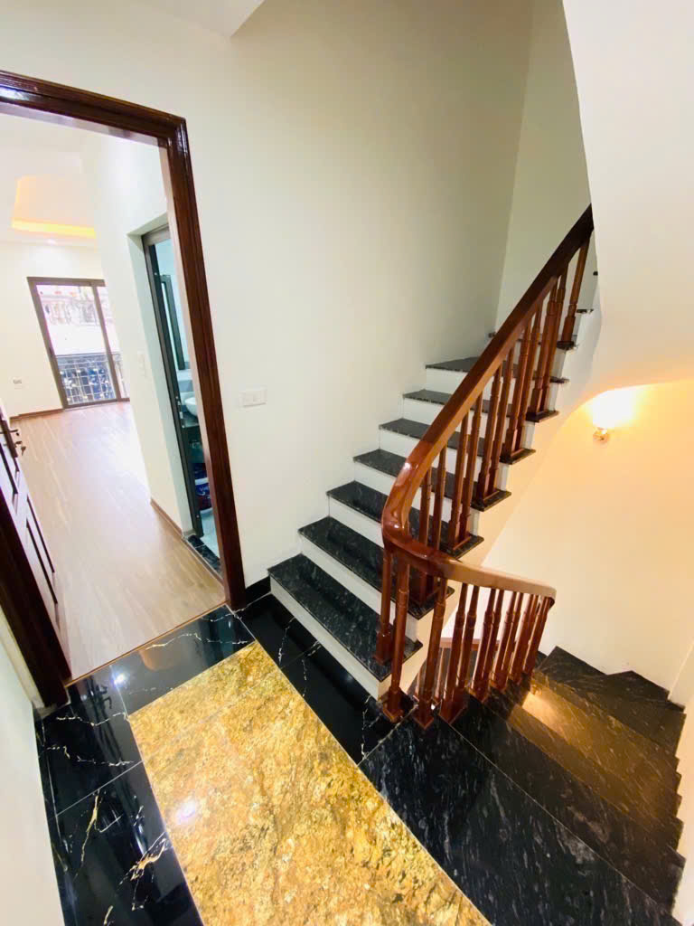 NHÀ ĐẸP Ở NGAY - CỔ NHUẾ - 38m2
