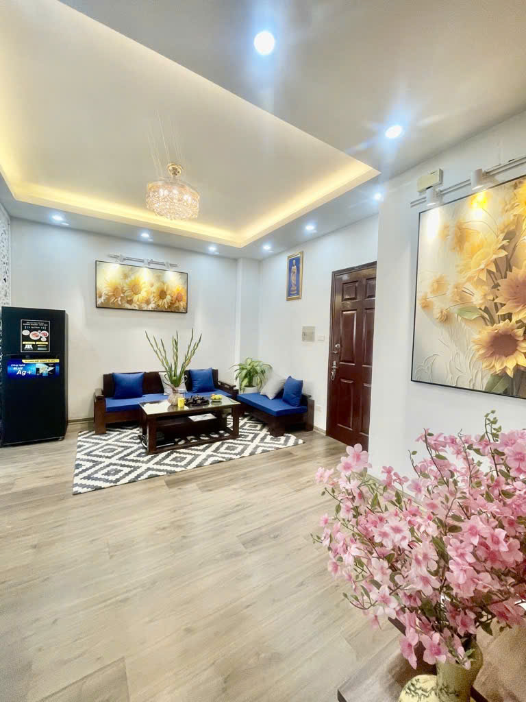 NHÀ ĐẸP Ở NGAY - CỔ NHUẾ - 38m2