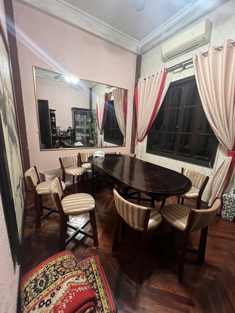 PHÂN LÔ VIP CẦU GIẤY - NGÕ TO HƠN PHỐ - Ô TÔ TRÁNH