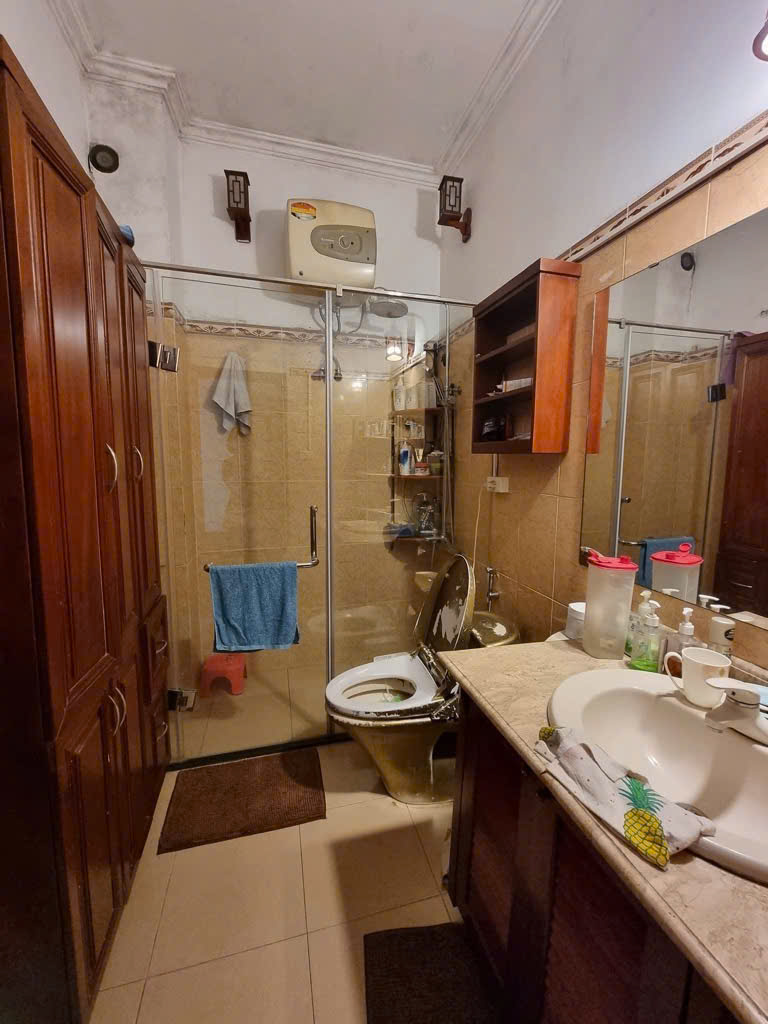 PHÂN LÔ VIP CẦU GIẤY - NGÕ TO HƠN PHỐ - Ô TÔ TRÁNH