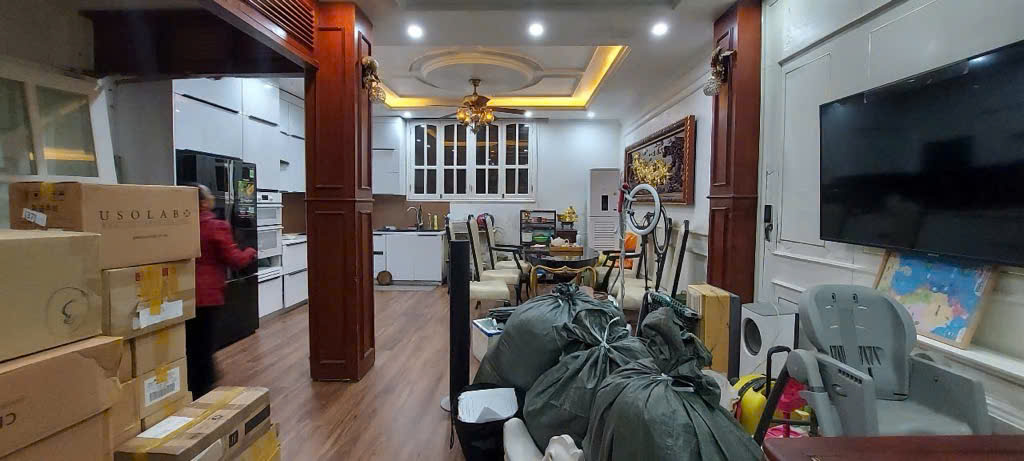 TRẦN QUỐC HOÀN - PHÂN LÔ - OTO TRÁNH - KINH DOANH SIÊU SẦM UẤT