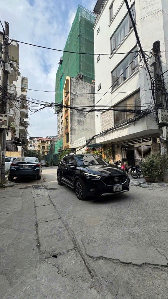CẦU GIẤY - LÔ GÓC - OTO VÀO NHÀ - 20M OTO TRÁNH
