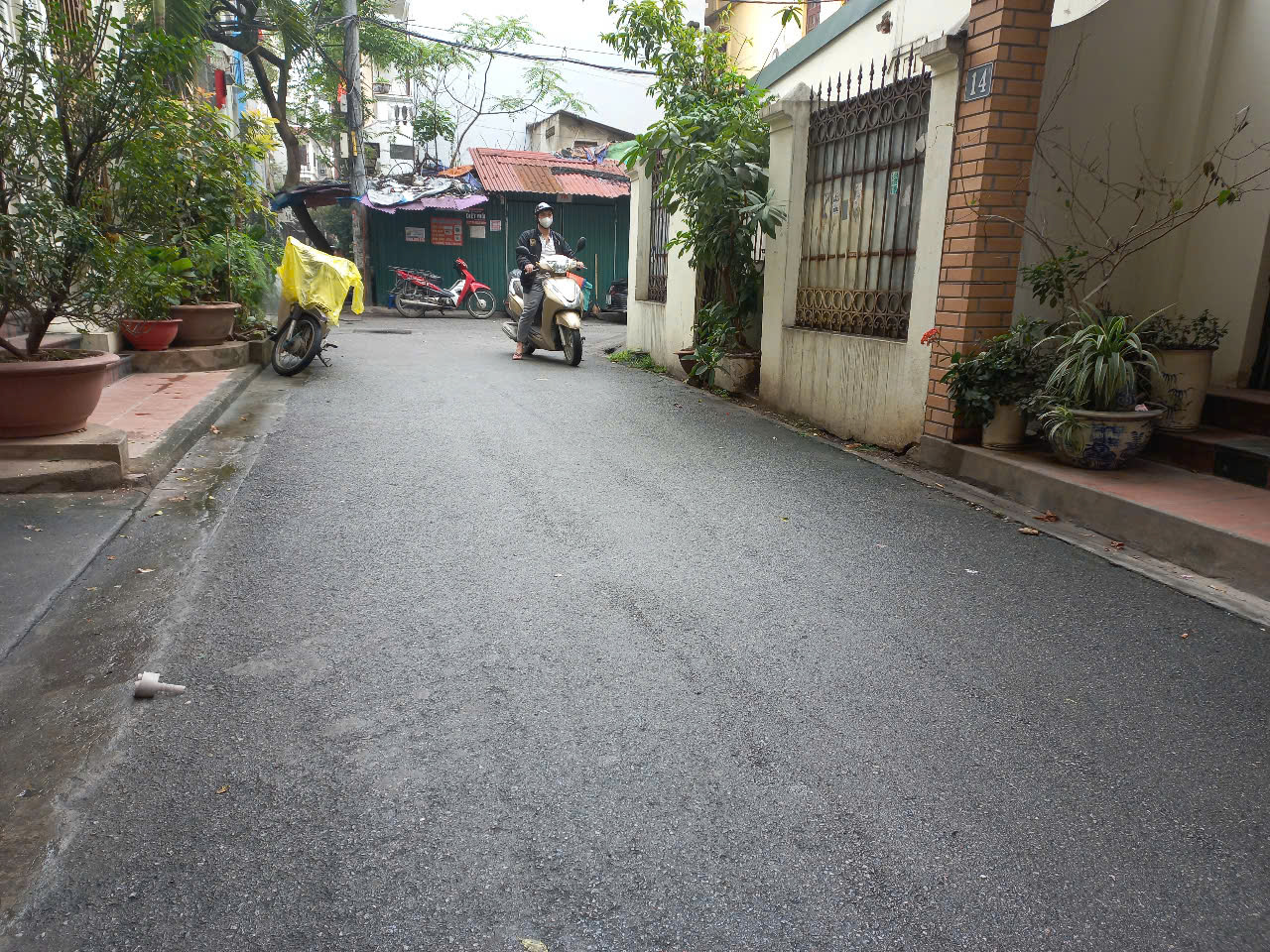 TRẦN QUỐC HOÀN - VỊ TRÍ ĐỈNH - PHÂN LÔ BÀN CỜ - Ô TÔ ĐỖ CỬA - MẶT TIỀN RỘNG
