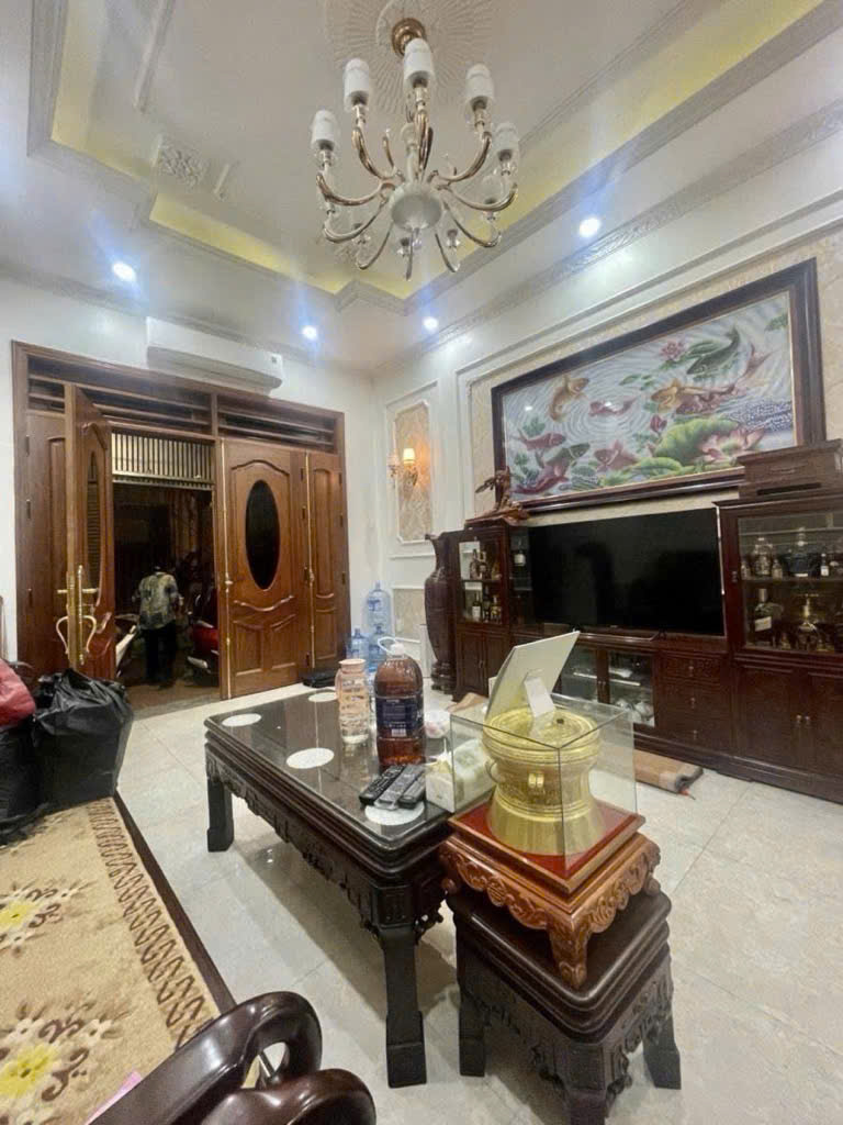 TRẦN QUỐC HOÀN - VỊ TRÍ ĐỈNH - PHÂN LÔ BÀN CỜ - Ô TÔ ĐỖ CỬA - MẶT TIỀN RỘNG
