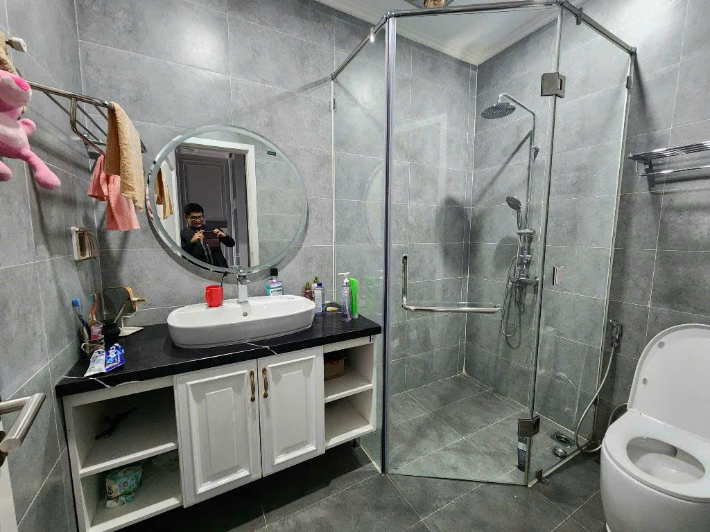 CỔ NHUẾ - HỌC VIỆN TÀI CHÍNH - PHÂN LÔ - Ô TÔ TRÁNH - VỈA HÈ - KINH DOANH