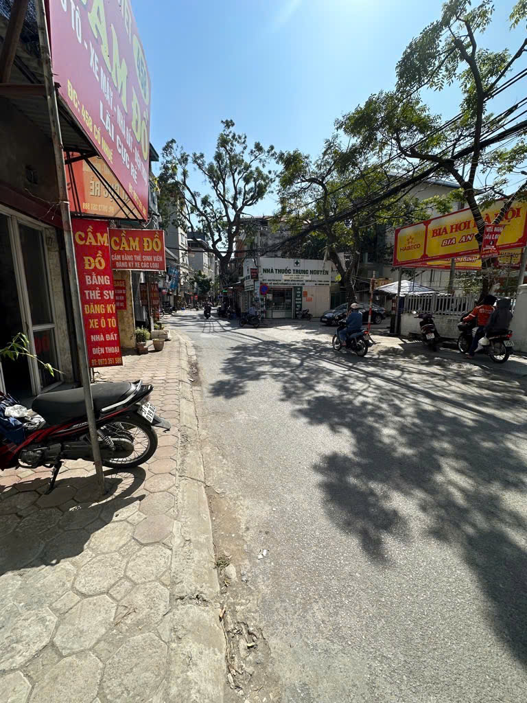 MẶT PHỐ CỔ NHUẾ- HIẾM - Ô TÔ TRÁNH - KINH DOANH SẦM UẤT