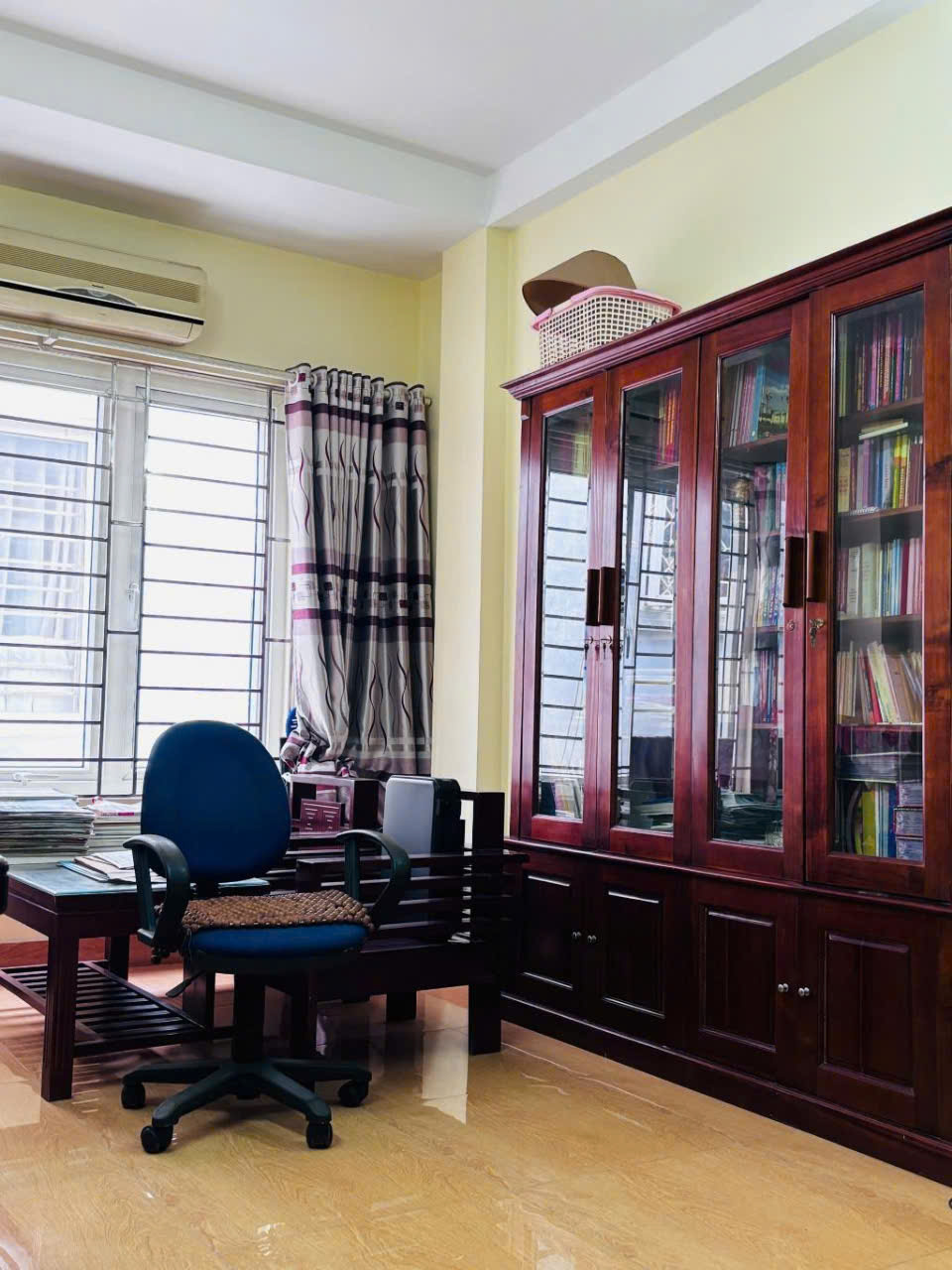 MAI DỊCH - TÔ ĐỖ CỬA - PHÂN LÔ - SỔ HOA HẬU - NGÕ THÔNG TỨ TUNG - KINH DOANH