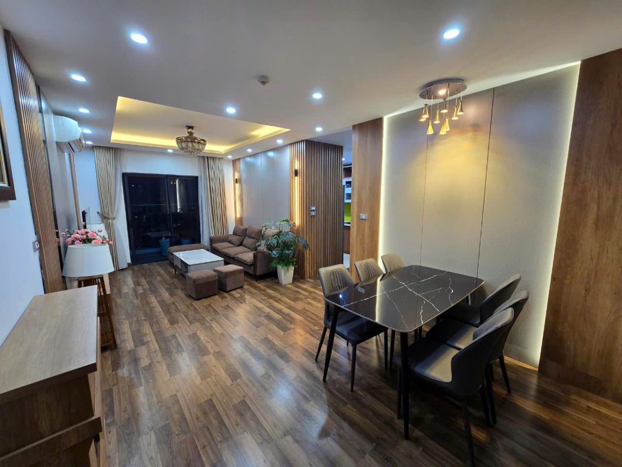 HỒ TÙNG MẬU - CCCC - FULL NỘI THẤT XỊN - LÔ GÓC