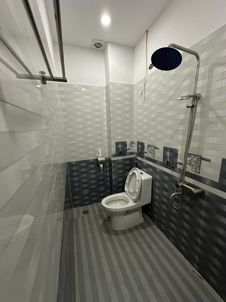 NHÀ BẮC TỪ LIÊM - OTO ĐỖ CỬA - MỚI - FULL NT - Ở NGAY