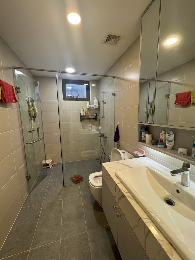 CẦU GIẤY - CCCC - HIẾM - MỚI FULL NỘI THẤT XỊN