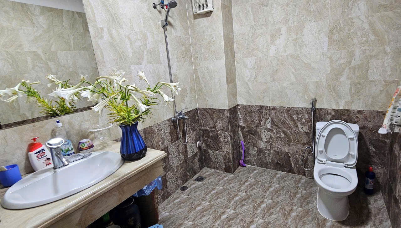 CẦU GIẤY - PHÂN LÔ - OTO TRÁNH DỪNG - HIẾM