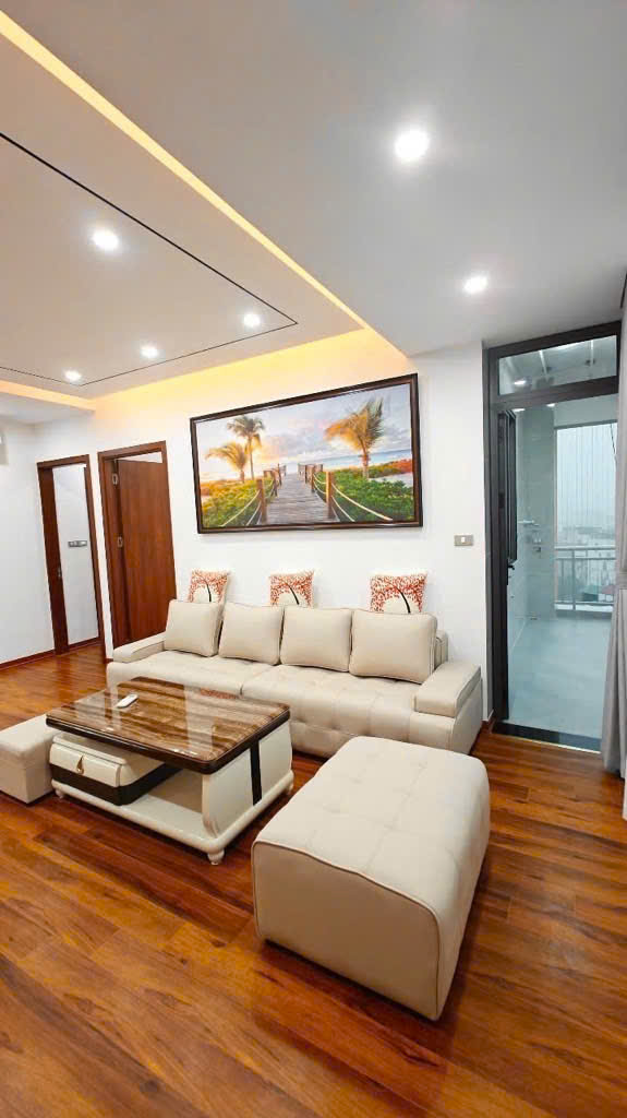 Bán gấp nhà hv tài chính - oto đỗ cửa - 50m ra phố