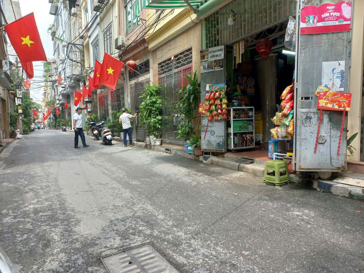 BÁN NHÀ CỔ NHUẾ MỚI TINH - FULL NỘI THẤT ĐẸP - Ở NGAY