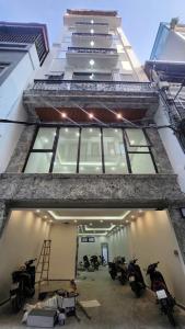 KHU VIP CẦU GIẤY - THANG MÁY - GARA Ô TÔ - KINH DOANH