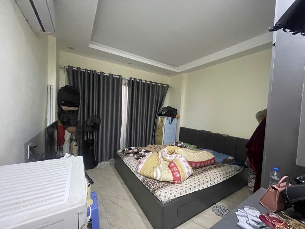 Ngọc Thụy, 43m, 4 tầng, ô tô kinh doanh, chỉ nhỉnh hơn 5 Tỷ.