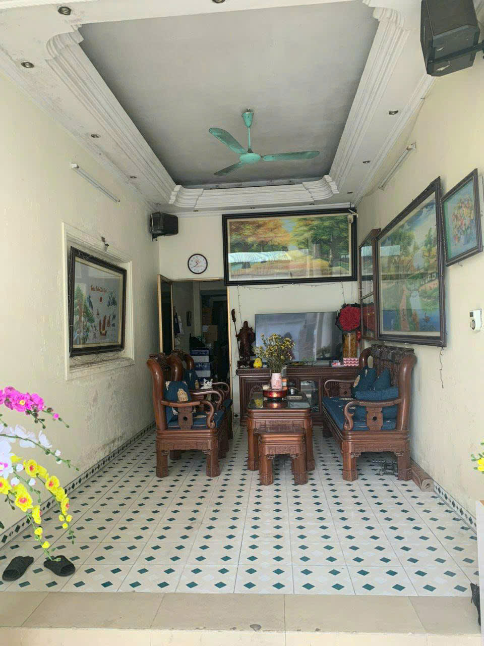 Bán nhà 4 tầng phố Gia Quất, Thượng Thanh,, chỉ với hơn 5 Tỷ.