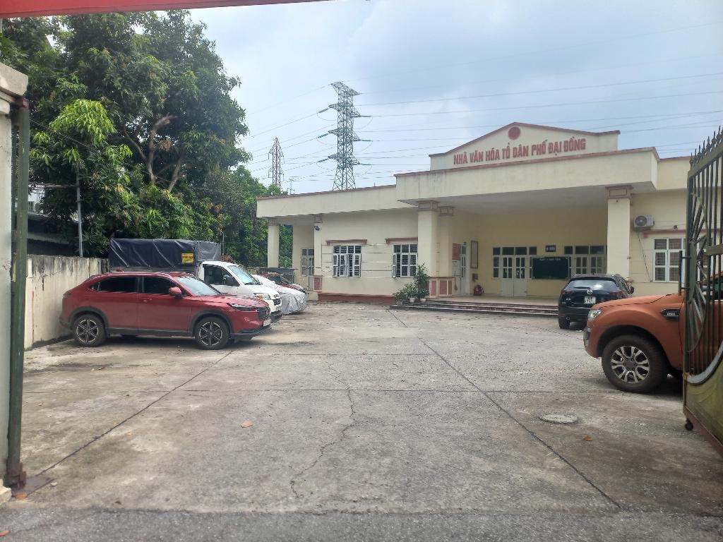 Sổ đỏ vuông đẹp - đất nở hậu nhẹ - đất ở vượng khí - ô tô đỗ trước cửa nhà