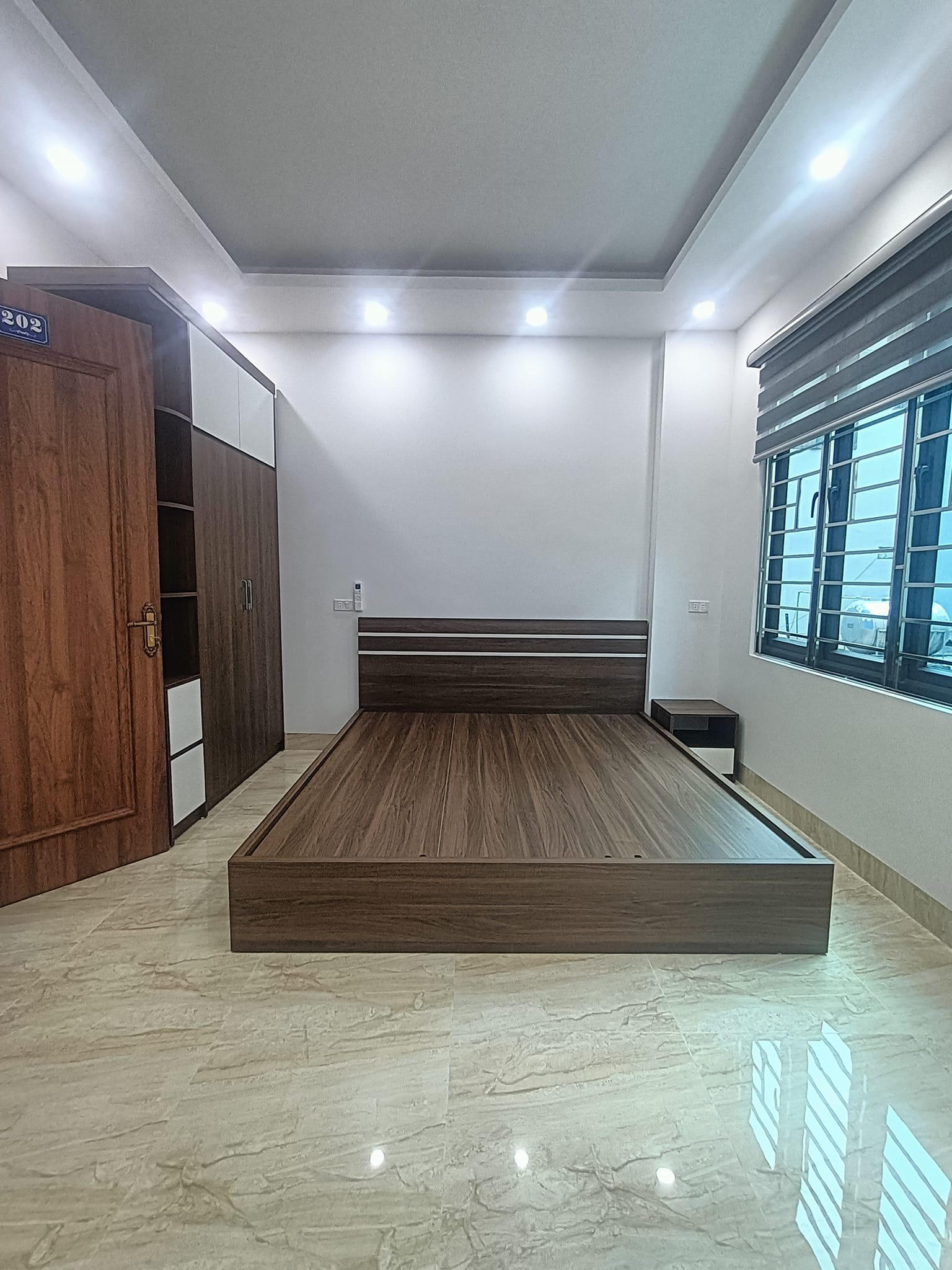Bán nhà đẹp 6 tầng Bắc Từ Liêm, Diện tích rộng, Thang máy, Ngõ thông, Gần oto, Vừa ở vừa cho thuê, Dòng tiền tốt