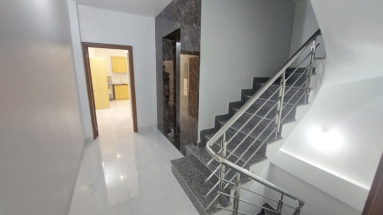 Bán nhà đẹp 6 tầng Bắc Từ Liêm, Diện tích rộng, Thang máy, Ngõ thông, Gần oto, Vừa ở vừa cho thuê, Dòng tiền tốt