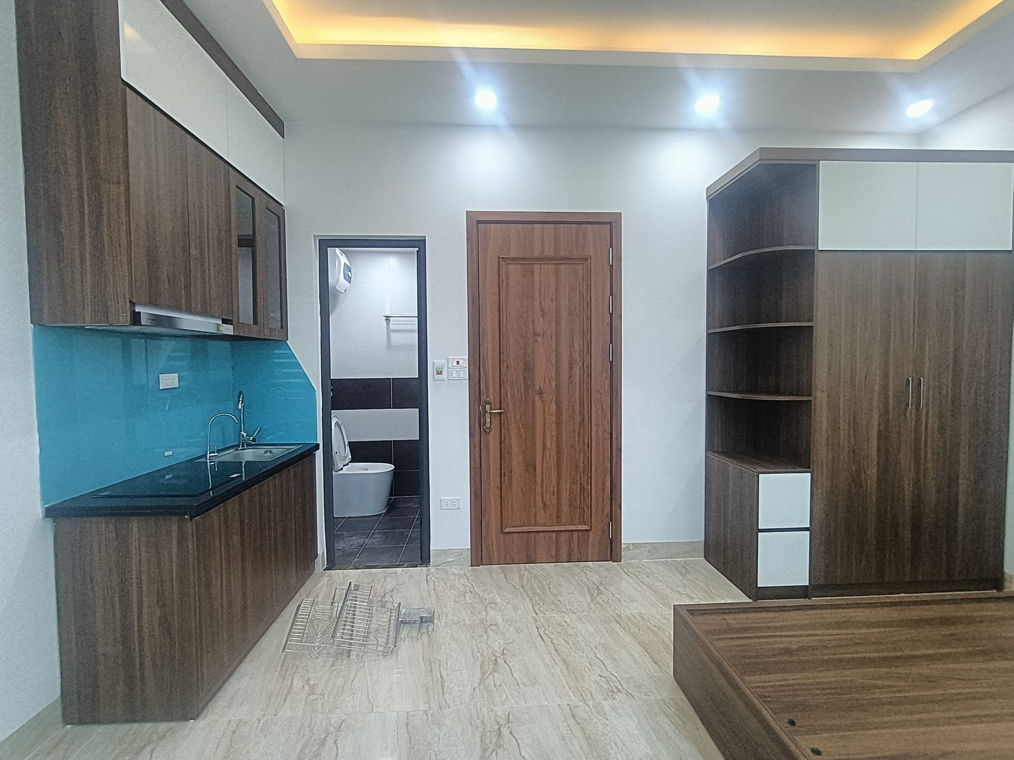 Bán nhà đẹp 6 tầng Bắc Từ Liêm, Diện tích rộng, Thang máy, Ngõ thông, Gần oto, Vừa ở vừa cho thuê, Dòng tiền tốt