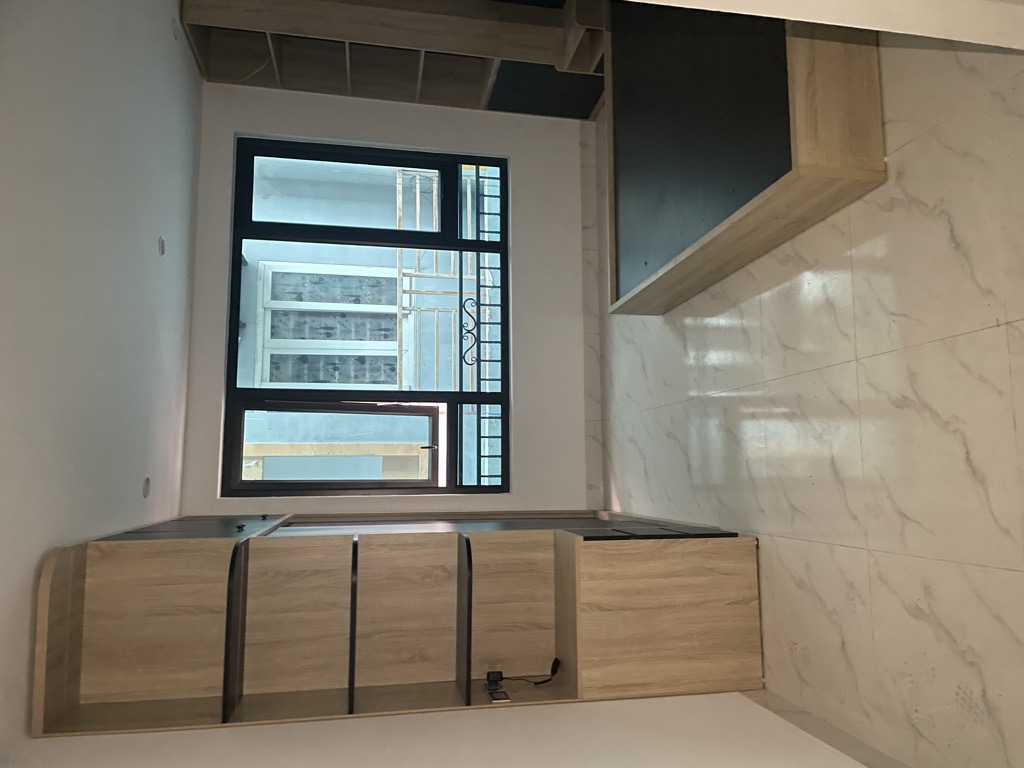 Bán nhà 6 tầng thang máy 37m2 phố Phú Đô, Ngõ thông, Gần oto, Full nội thất, Nhà đẹp ở luôn