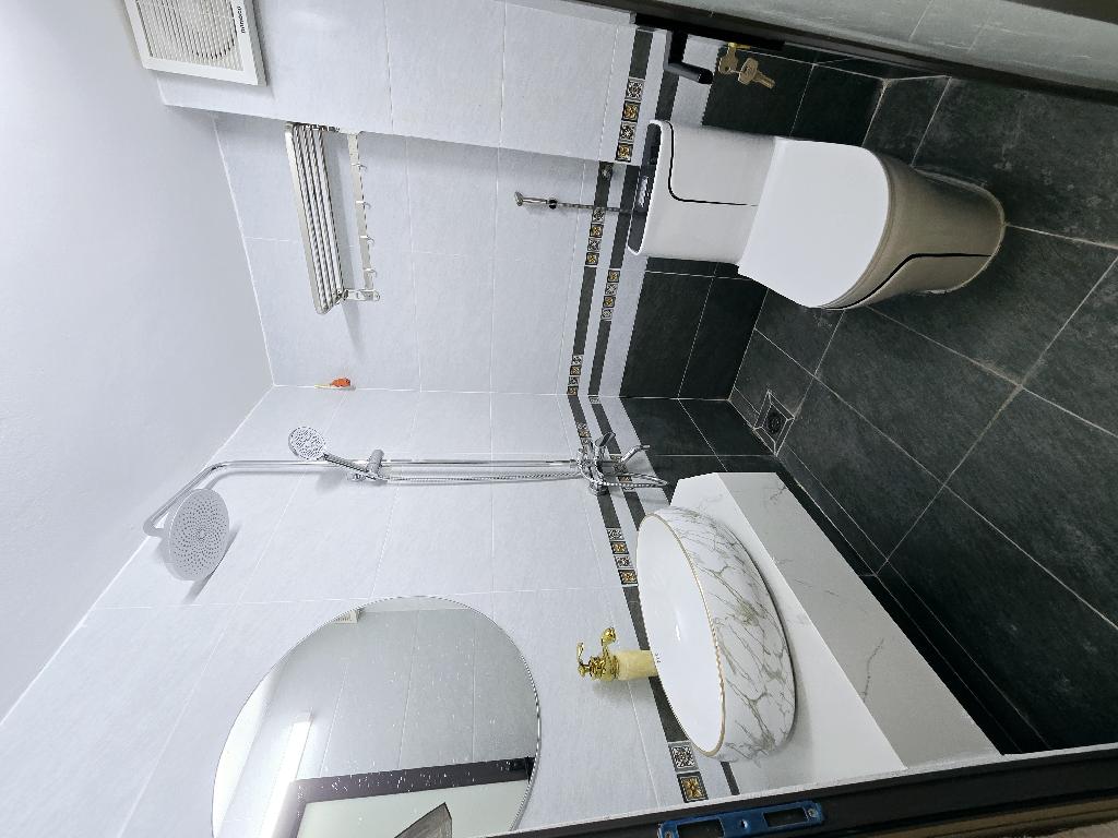 Bán nhà Kim Mã, Ba Đình, 20m ra oto tránh, 50m ra phố, 2 mặt ngõ, Tặng full nội thất, Nhà đẹp ở ngay
