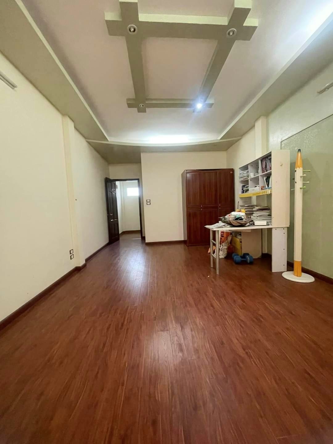 Chỉ nhỉnh 8 tỷ, Nhà đẹp 5 tầng lô góc phố Trần Cung, Gần mặt phố, An sinh tốt, Nhà đẹp, Ở hoặc cho thuê