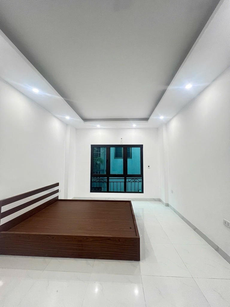 Bán nhà 6 tầng thang máy quận Nam Từ Liêm, Ngõ nông, Gần oto, 2 thoáng, Full nội thất, Nhà đẹp ở luôn