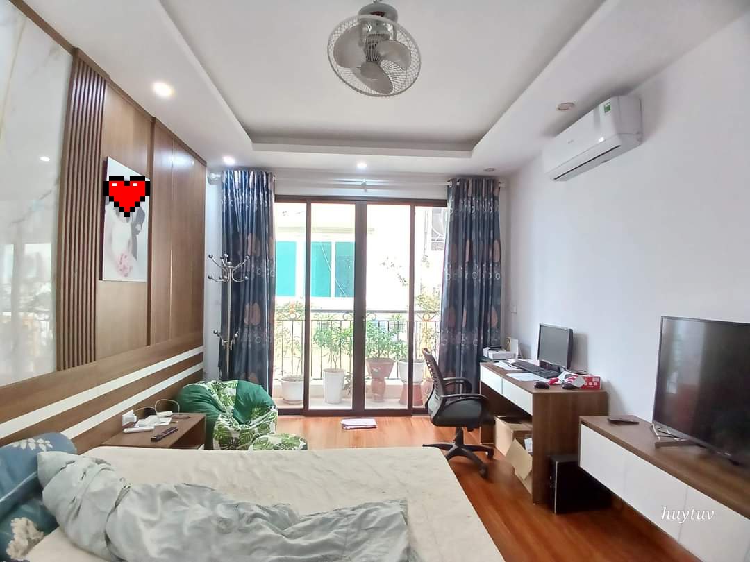 Bán nhà 5 tầng quận Bắc Từ Liêm, Gần oto, An sinh tốt, Tặng full nội thất, Nhà đẹp ở ngay