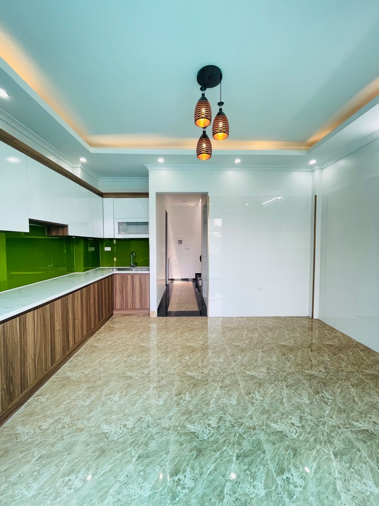 Bán nhà 6 tầng thang máy 41m2 quận Nam Từ Liêm, Gần oto, Nhà mới đẹp, Ở ngay