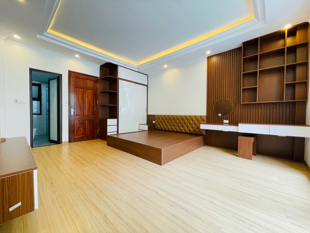 Bán nhà 6 tầng thang máy 41m2 quận Nam Từ Liêm, Gần oto, Nhà mới đẹp, Ở ngay